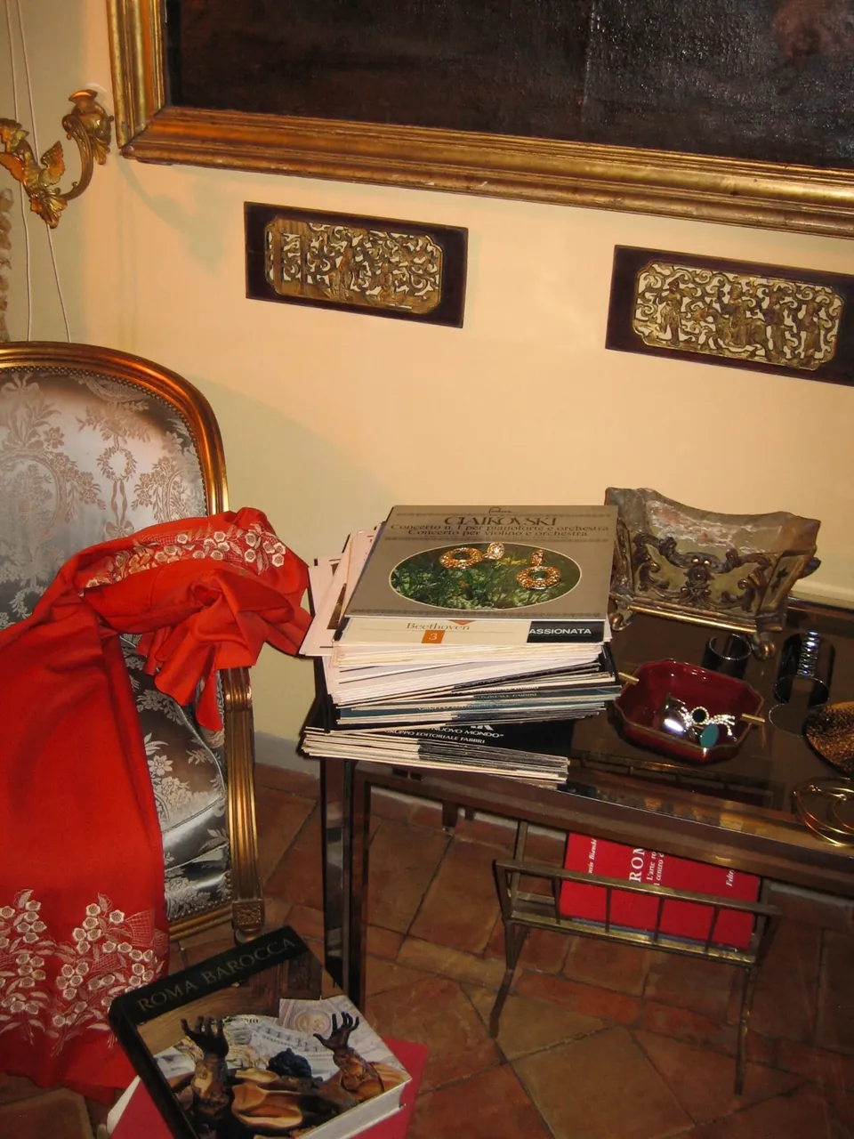 Books, records and personal objects inside Giordano Segreto